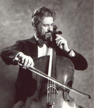 Leo Viola, violoncellista y compositor. Buenos Aires, 2014.